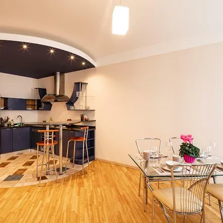 Apartment Old Aldaru Street 2