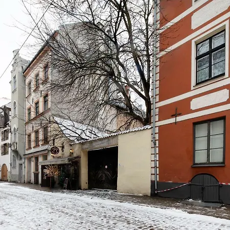 Old Aldaru Street 2 Apartment *