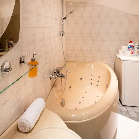 Apartment Old Aldaru Street 2